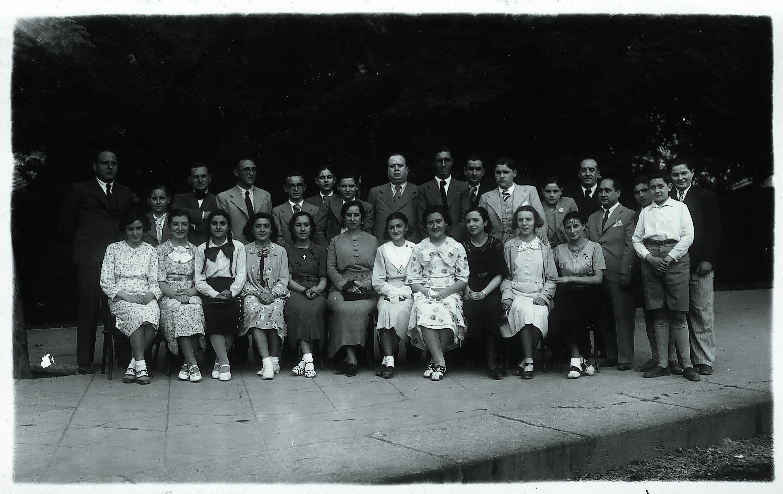 José Manaut con sus alumnos del curso 1934/35 en Tortosa.