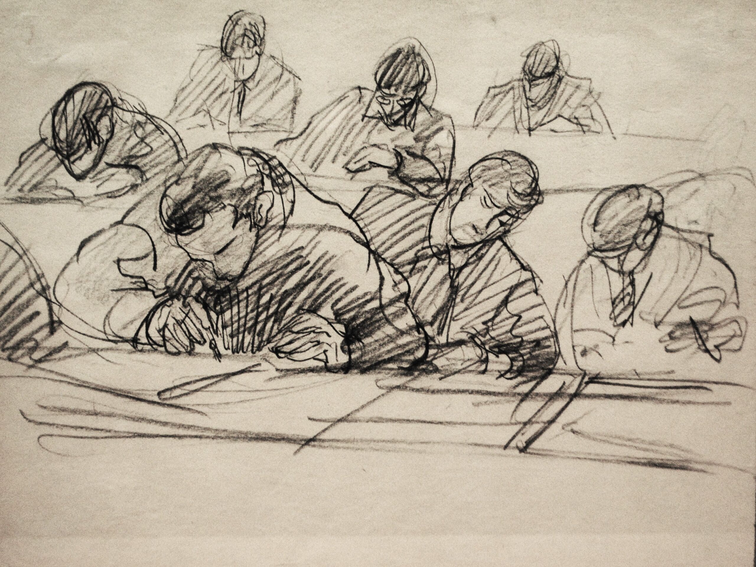 Dibujo de José Manaut titulado Gente escribiendo, 1933. Carboncillo sobre papel.